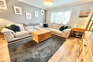 Lounge- click for photo gallery